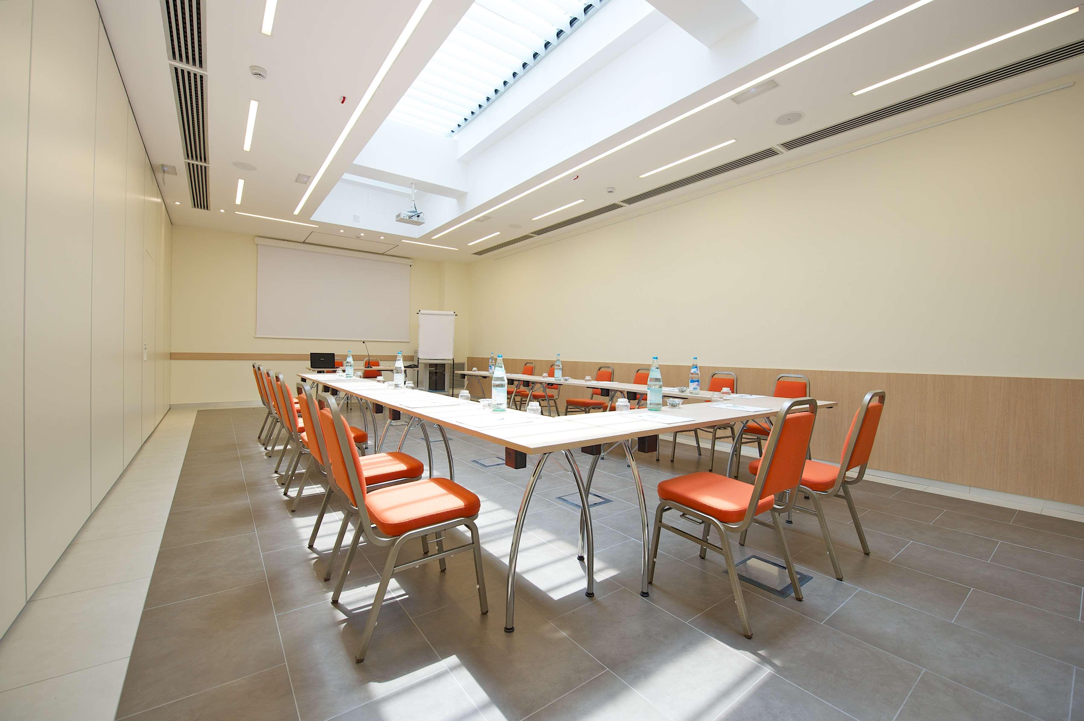 Western Luxor 4* Turin