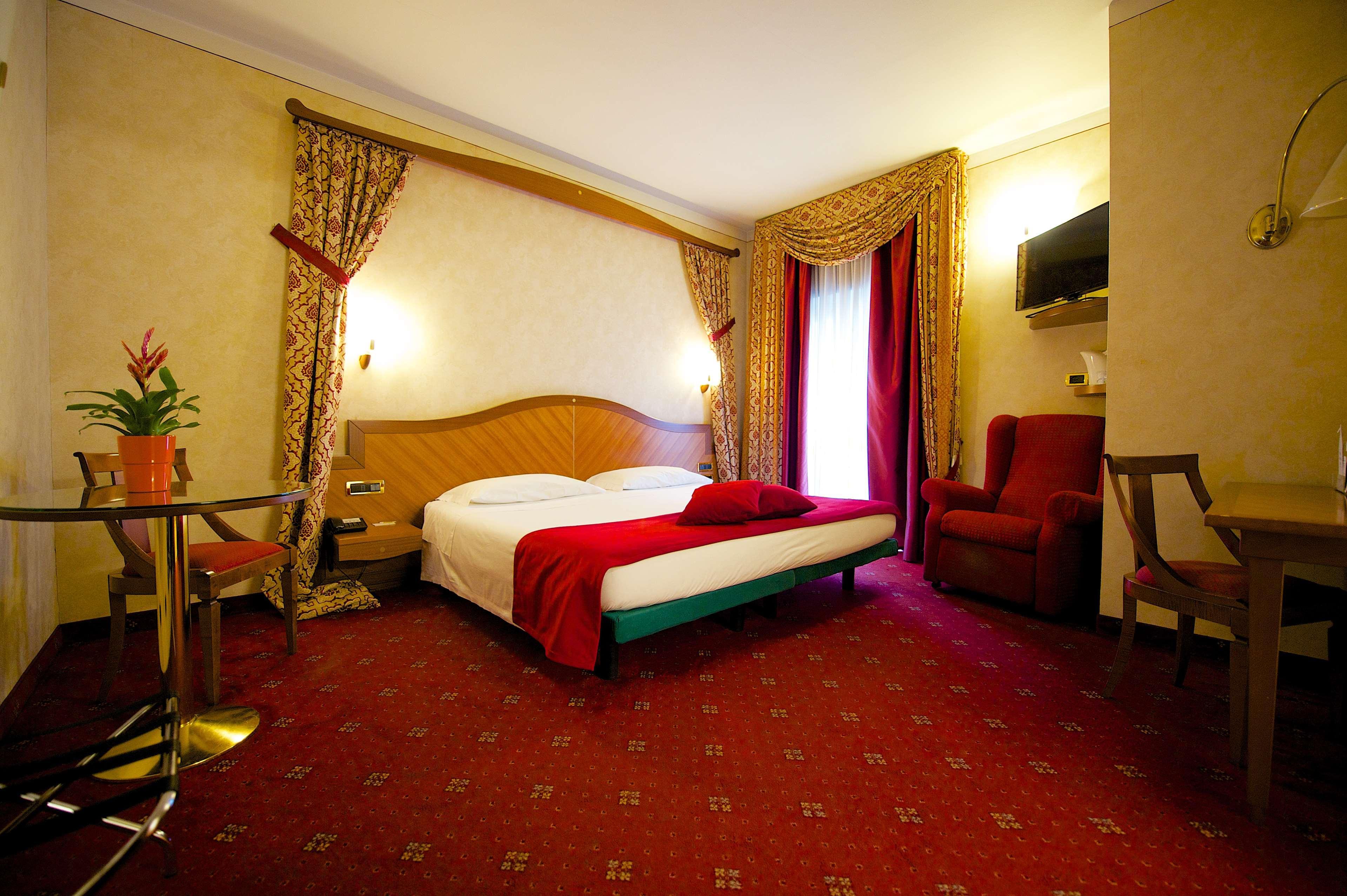 Western Luxor Hotel Turin