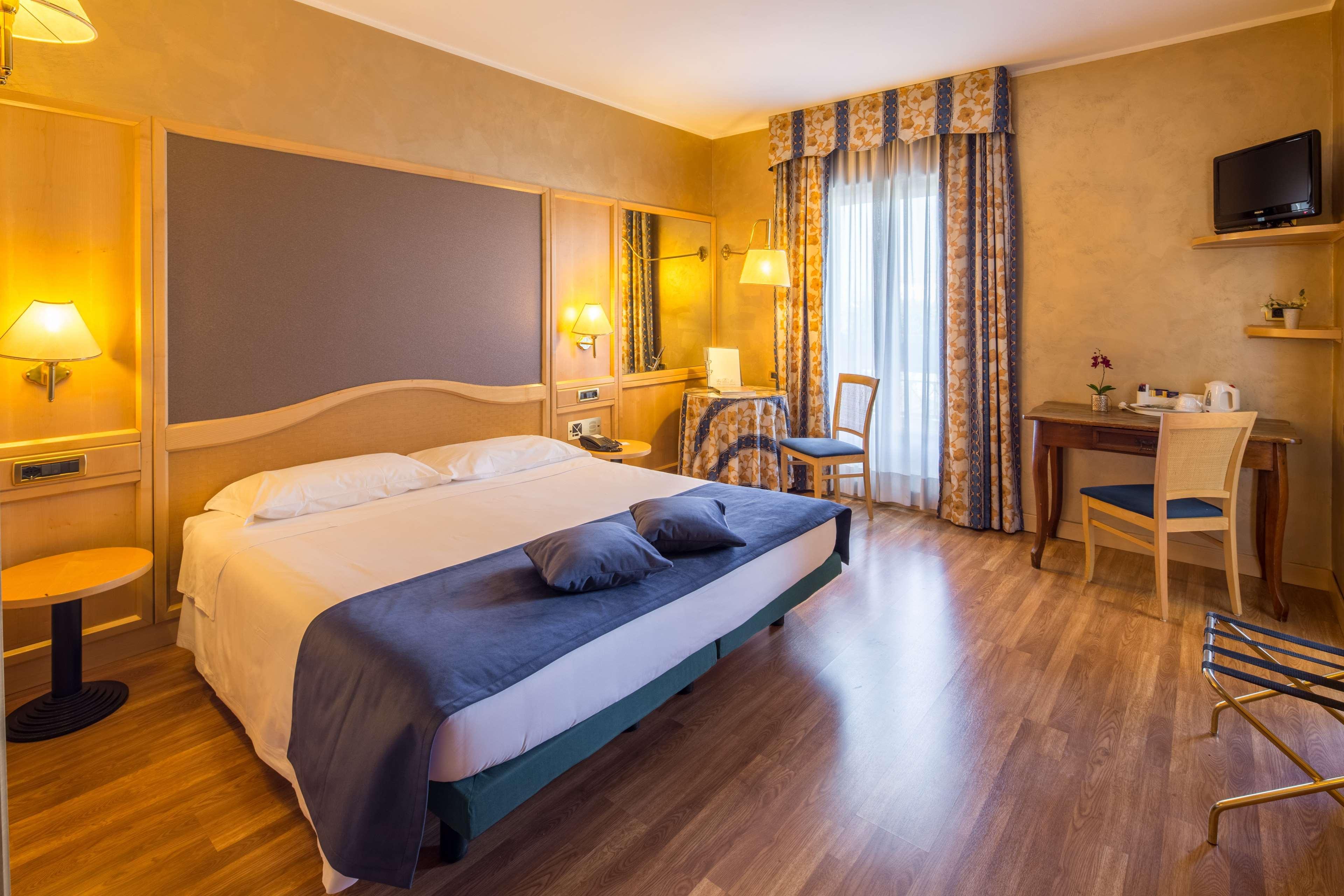 Western Luxor Hotel Turin