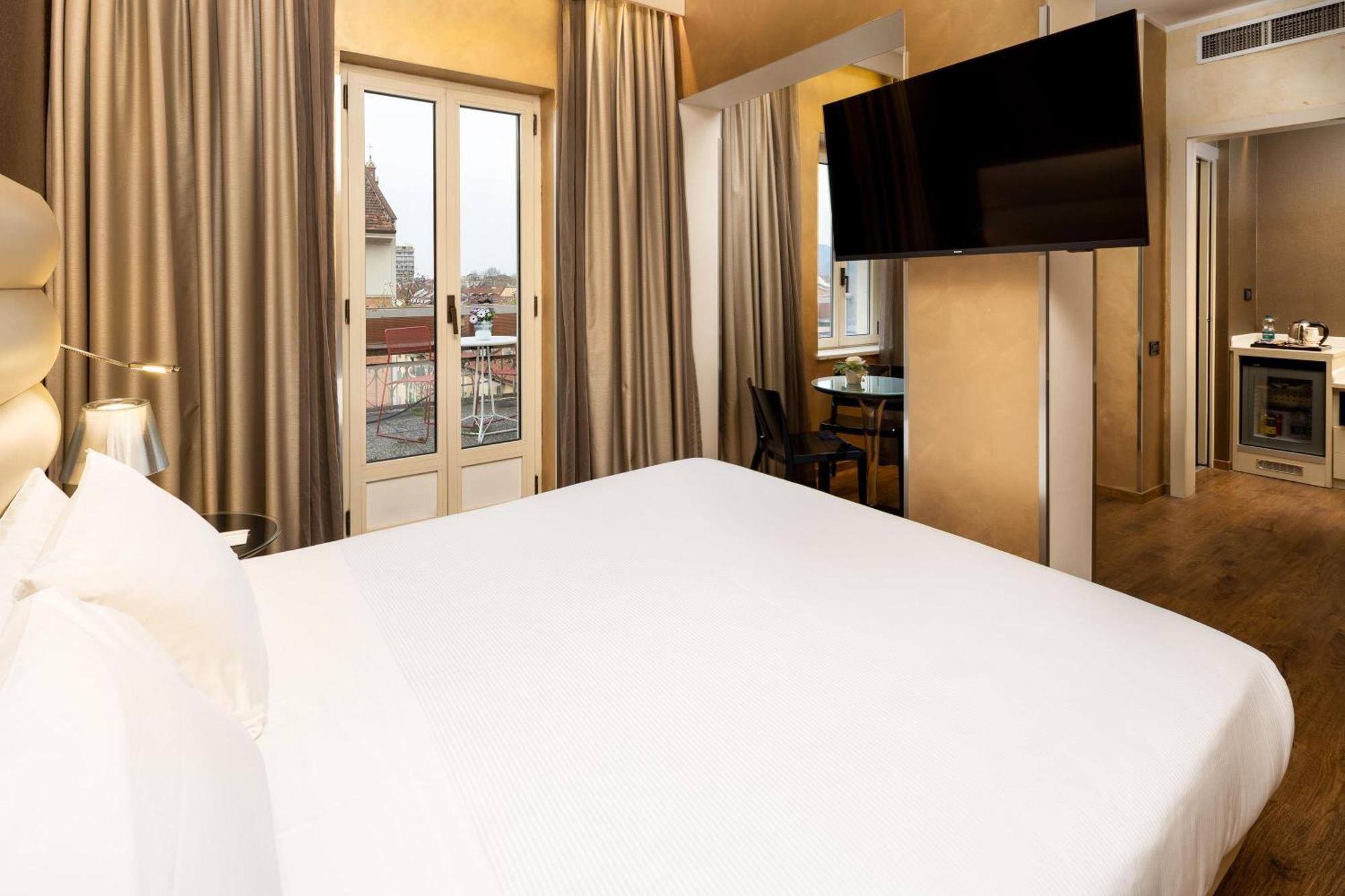 Western Luxor 4* Turin