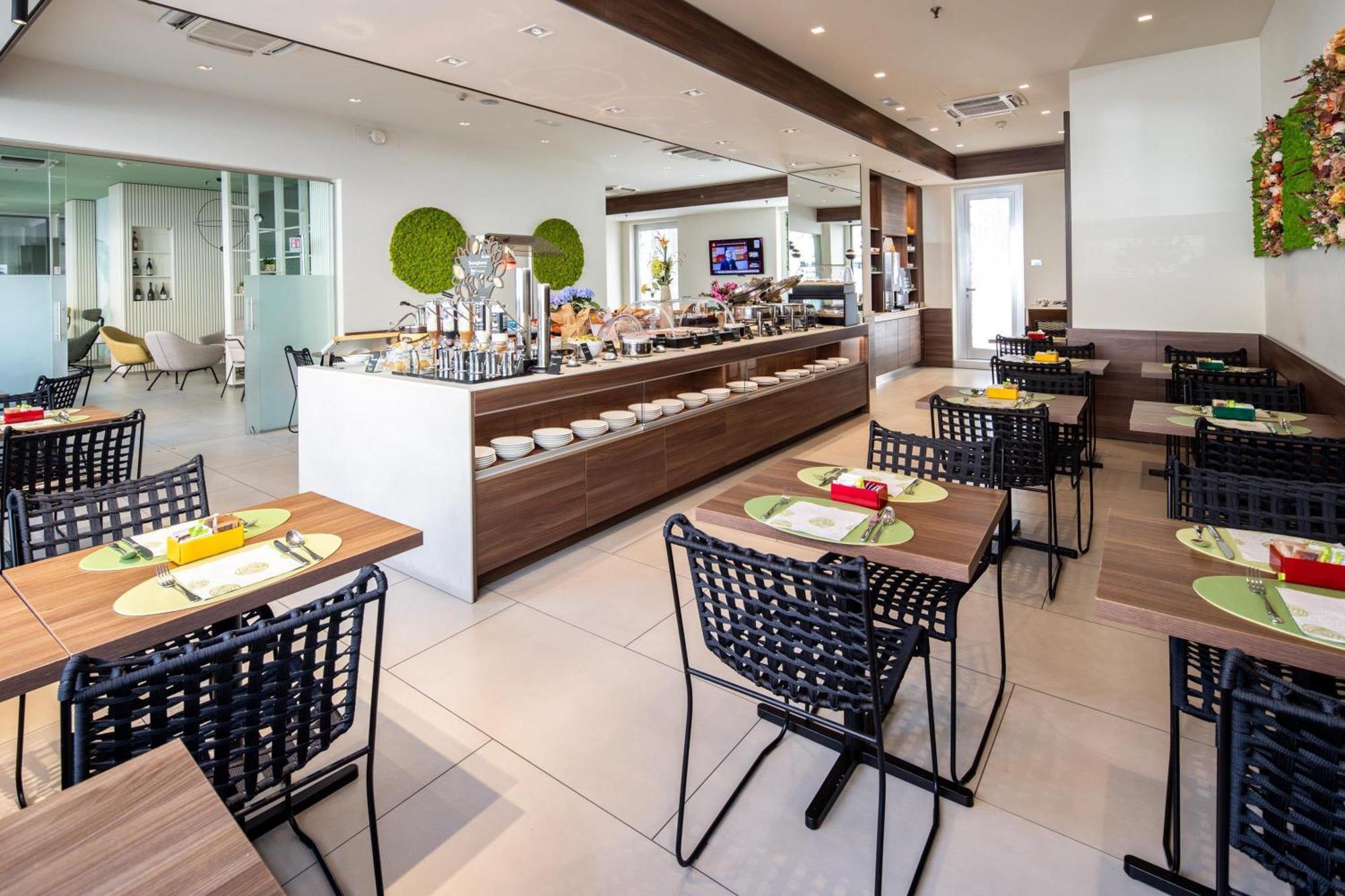 Hotel Western Luxor Turin
